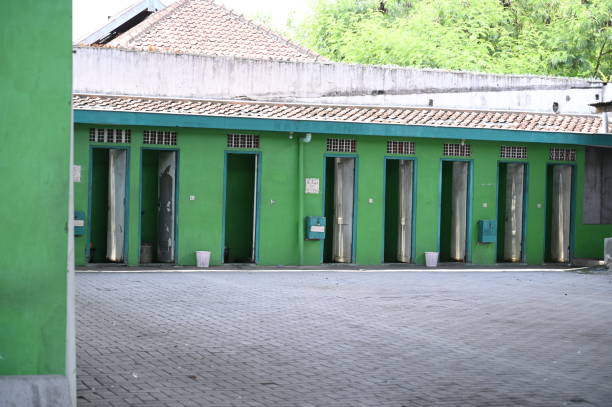 Best Portable toilet rental cost  in Lowell, OR